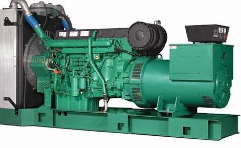 康县发电机除垢后需要用清水冲洗水冷式机油散热器几次？